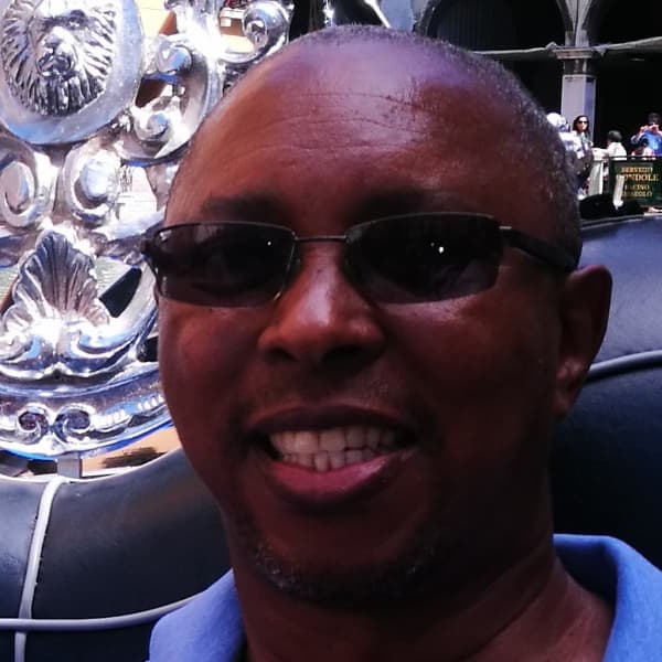 Vuyisile Rodolo